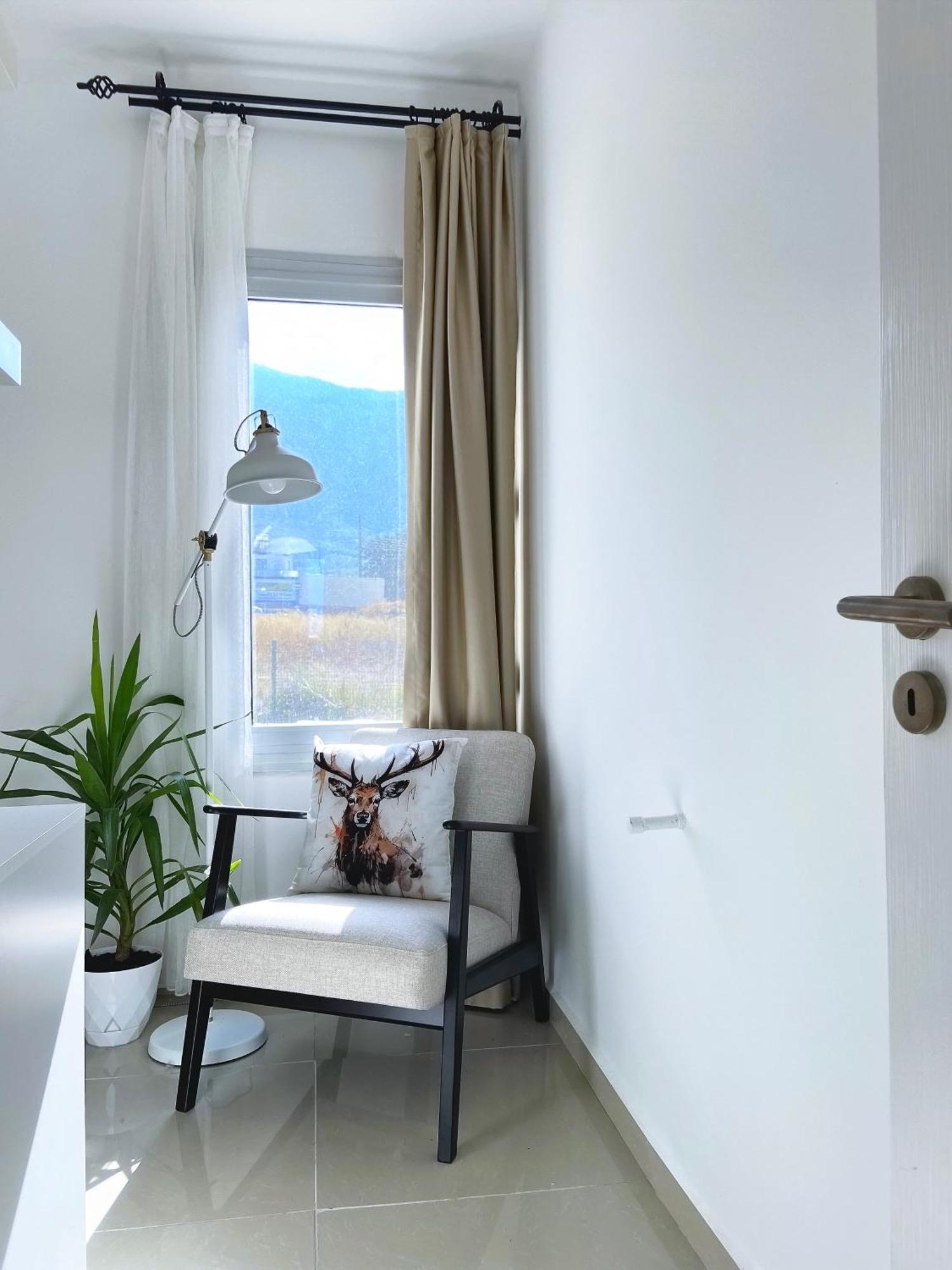 Spacious Three-Bedroom Apartment With Sea View A4 Лапитос Экстерьер фото