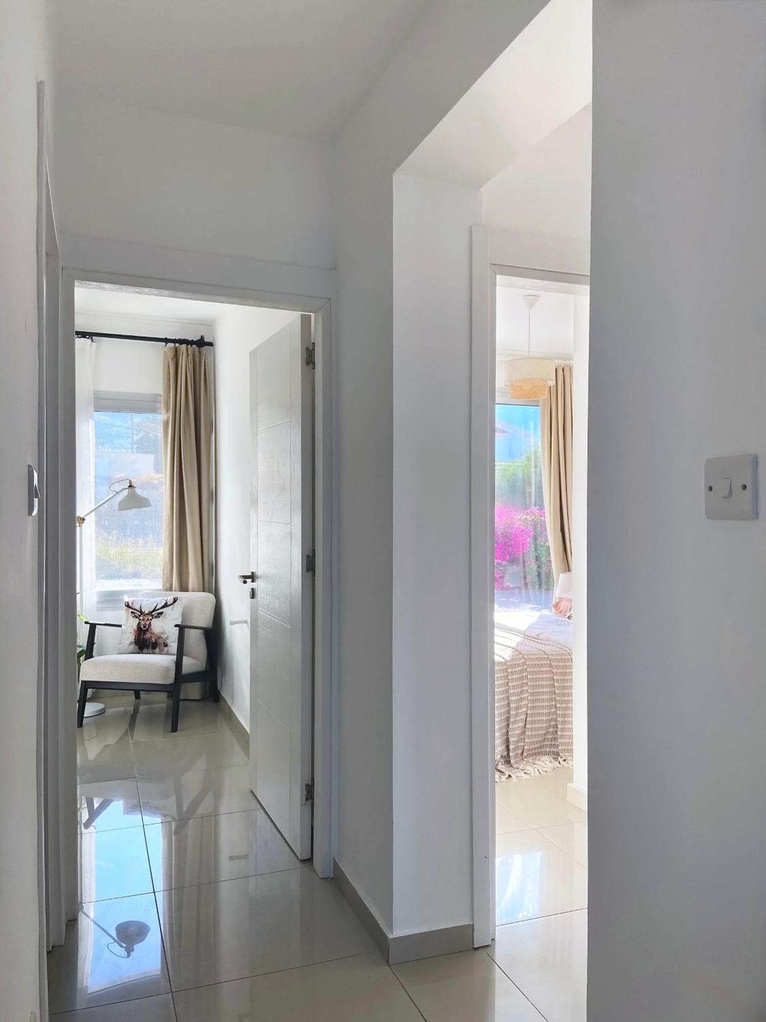Spacious Three-Bedroom Apartment With Sea View A4 Лапитос Экстерьер фото