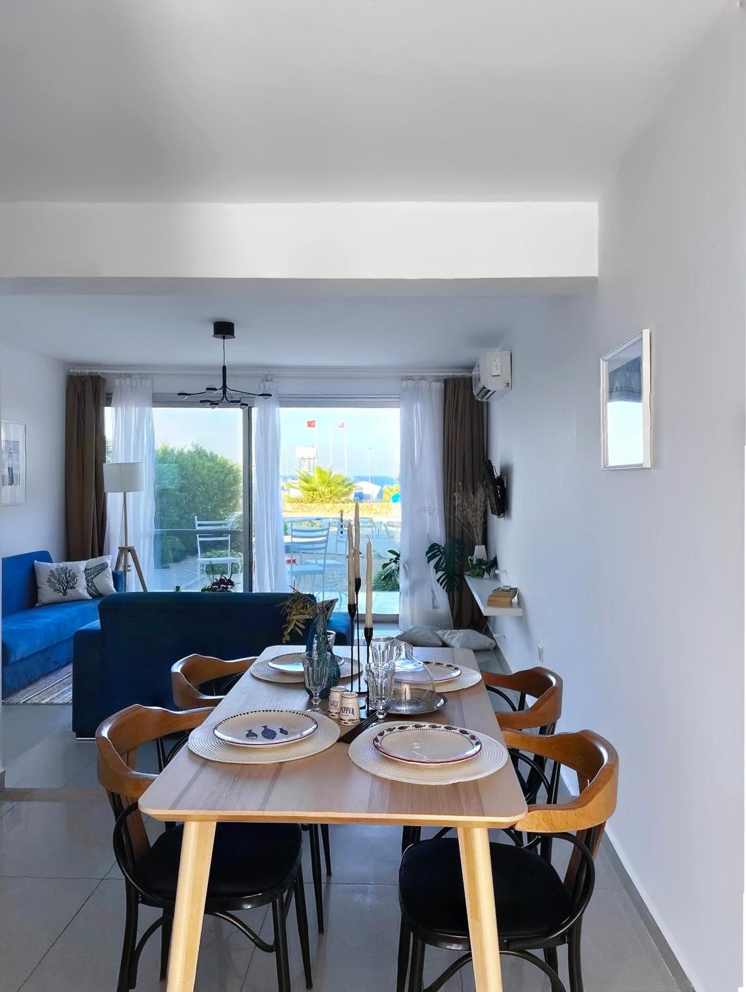 Spacious Three-Bedroom Apartment With Sea View A4 Лапитос Экстерьер фото